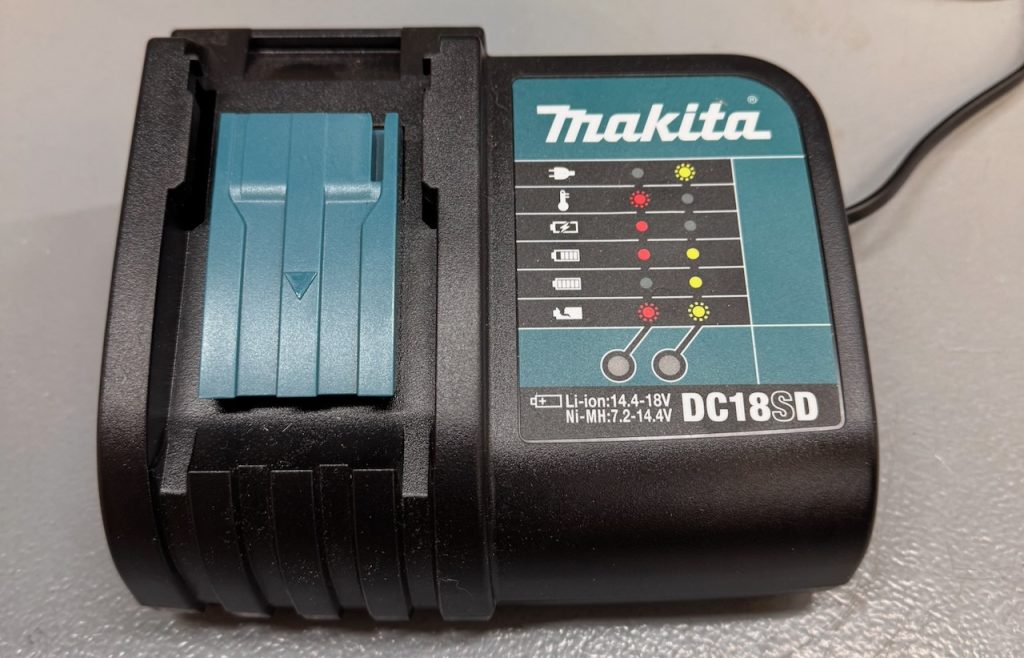 Makita DC18SD Battery Charger